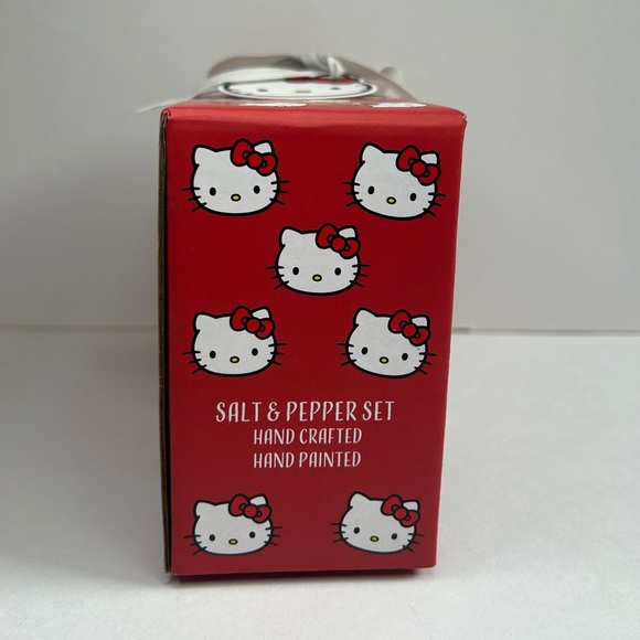 Hello Kitty Cowgirl Salt And Pepper Shakers Set Blue Sky Clayworks Brand New - Picture 2 of 4